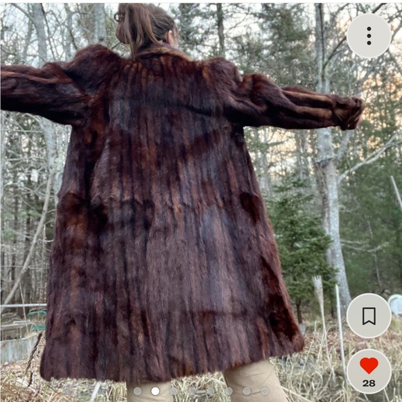authentic fur coat - Picture 2 of 8